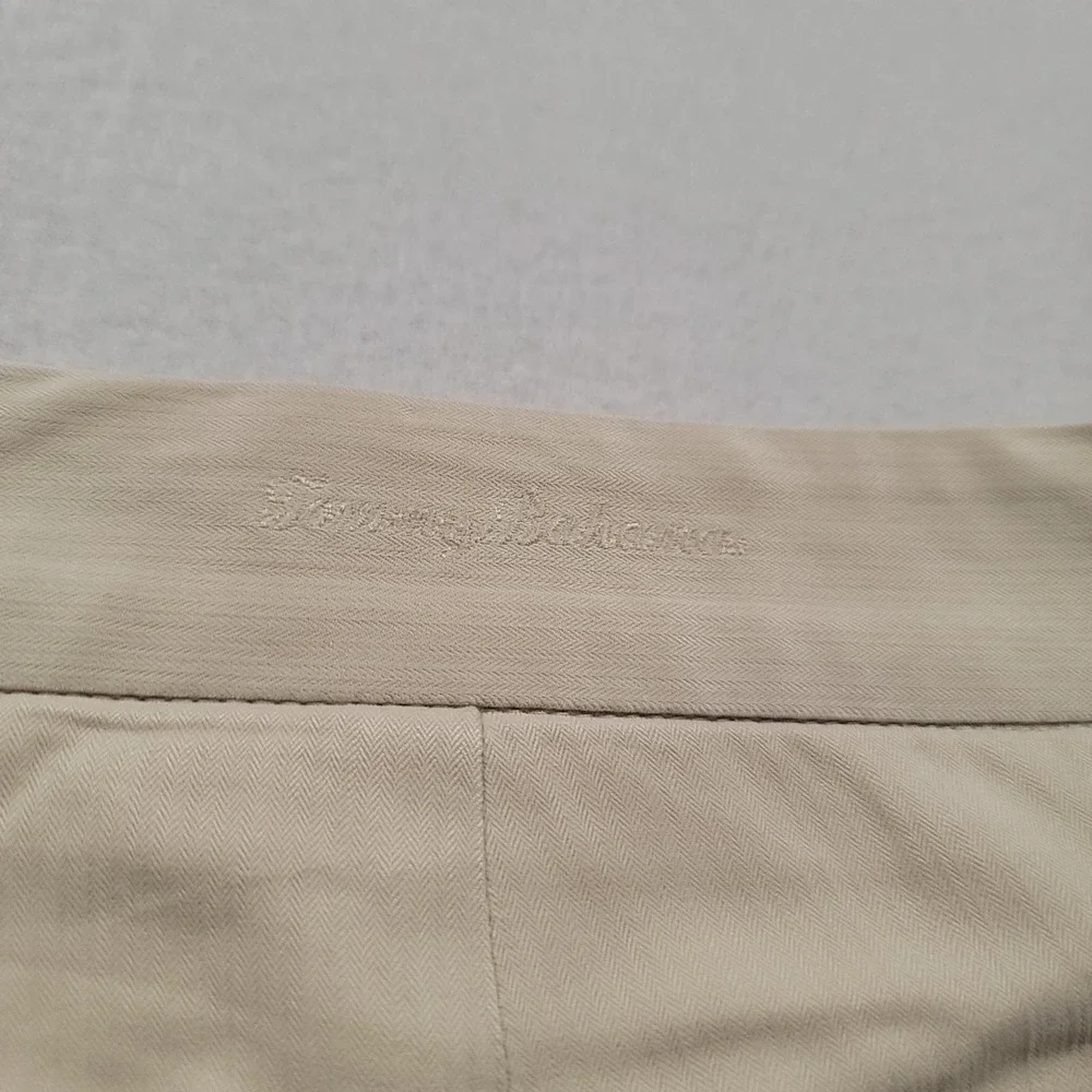 Tommy Bahama Silk Bamboo Pleated Shorts Mens 38 Beige Herringbone Luxury Casual